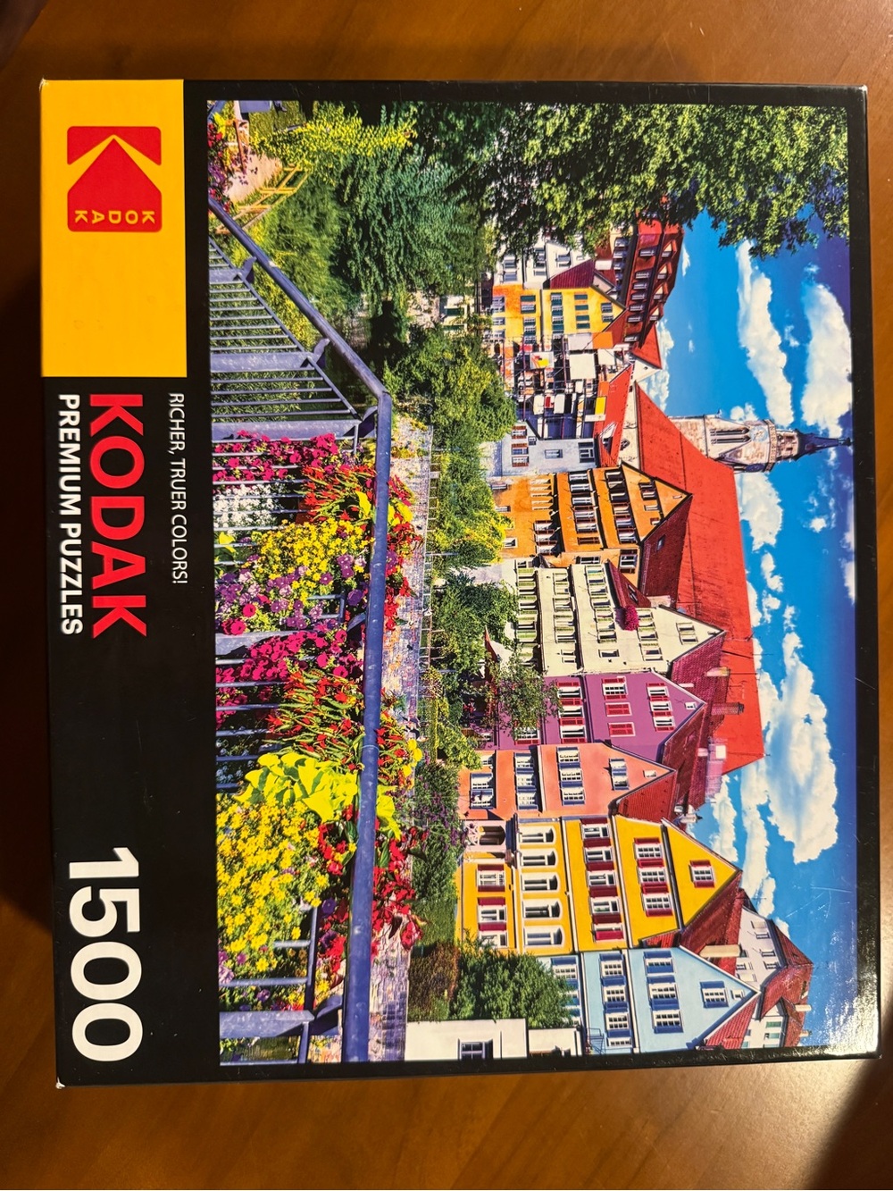 KODAK Colorful European Village Jogsaw Puzzle - 1500 piece